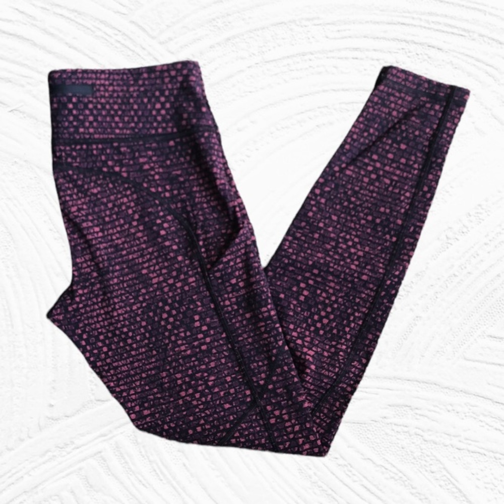 Lululemon Black & Pink Leggings Size 8